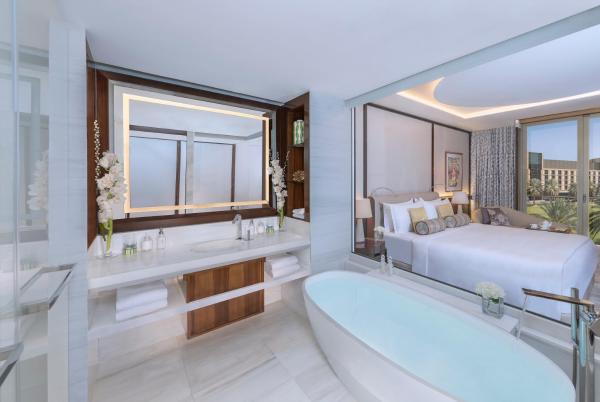 Room image 2